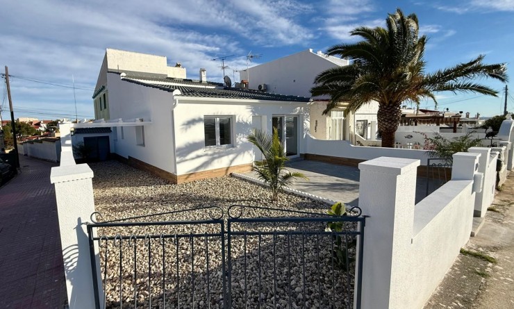 Semi-Detached - Revente - Ciudad Quesada - 