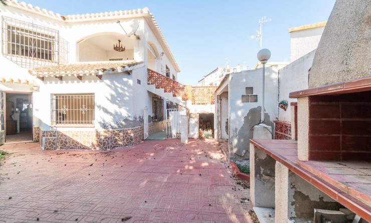 Semi - Sale - Orihuela Costa - Punta Prima