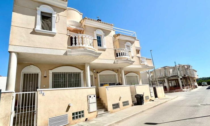 Townhouse - Sale - Heredades - Heredades