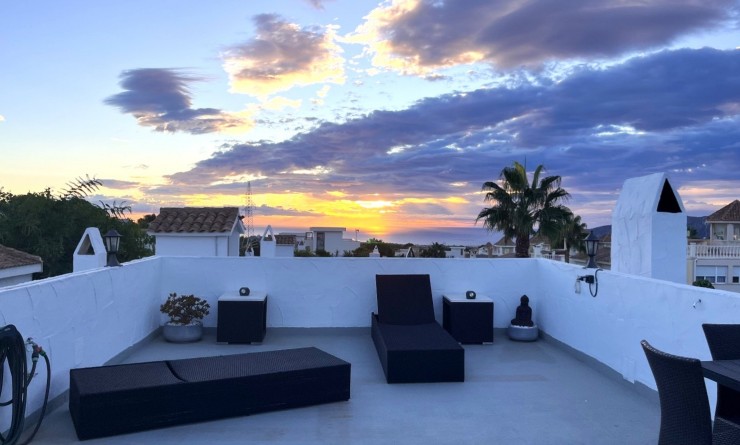 Townhouse - Sale - La Nucía - La Nucía