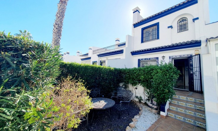 Townhouse - Sale - Orihuela Costa - Los Dolses