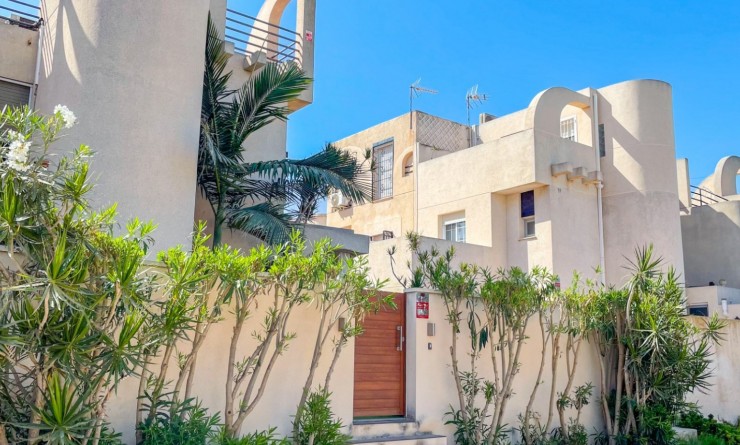 Townhouse - Sale - Torrevieja - La Siesta - El Salado -  Torreta