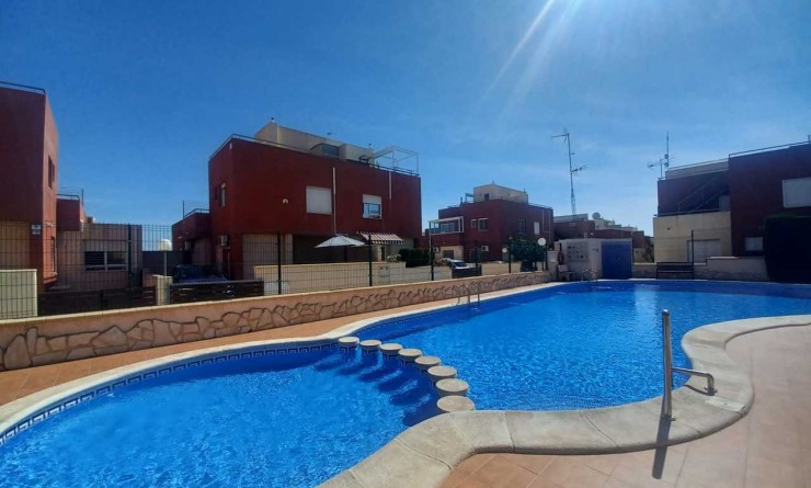 Townhouse - Sale - Villamartín - Villamartín