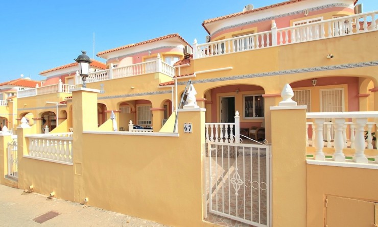 Townhouse - Sale - Villamartín - Villamartín