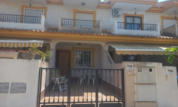 Townhouse / Terraced / Quad - Wederverkoop - Pilar de la Horadada - 