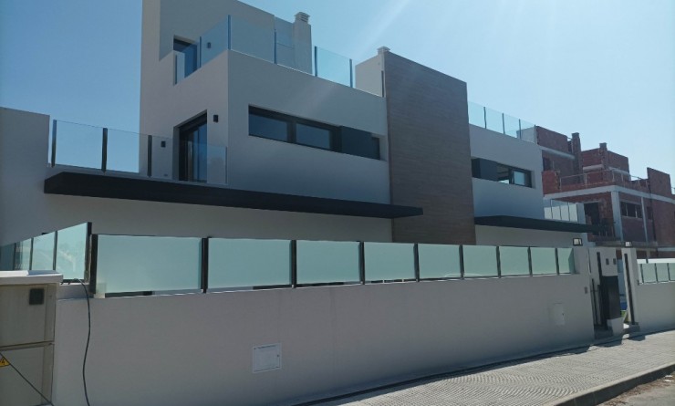 Villa - New Build - Villamartín - Las Filipinas