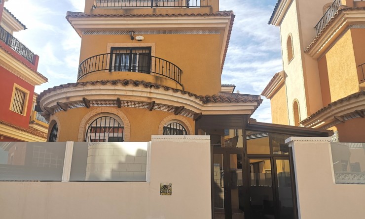 Villa - Revente - Los Montesinos - La herrada