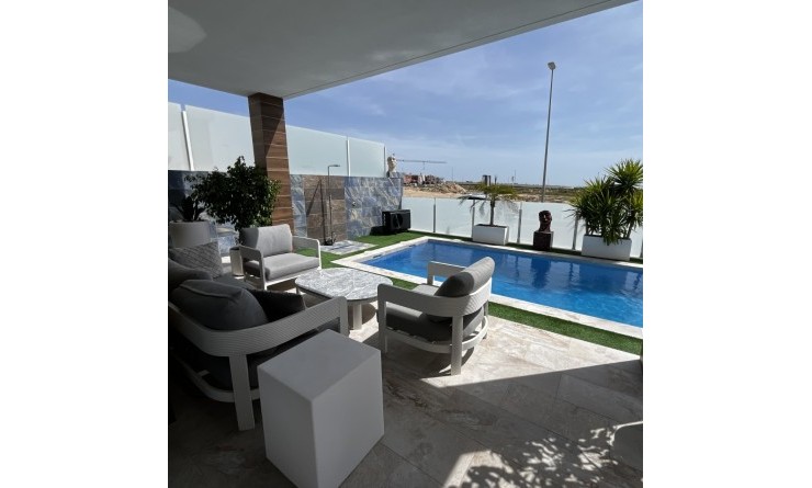 Villa - Revente - Orihuela - Entre Naranjos Vistabella Golf