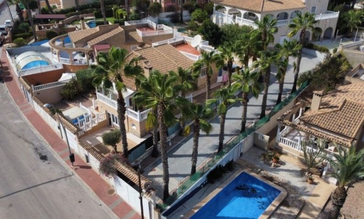 Villa - Revente - Torrevieja - torrevieja