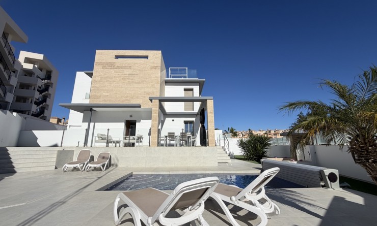 Villa - Revente - Villamartín - Villamartín