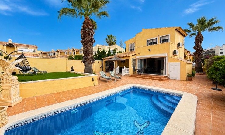 Villa - Revente - Villamartín - Villamartín