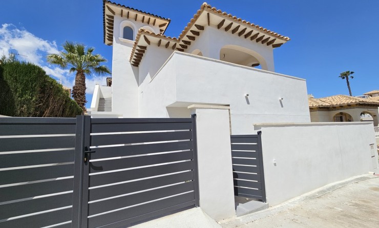 Villa - Sale - La Zenia - La Zenia