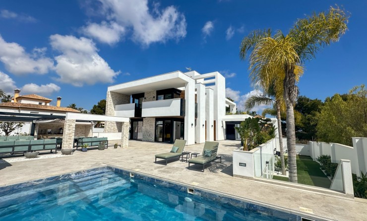 Villa - Sale - Orihuela Costa - Villamartín