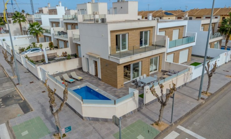 Villa - Sale - Pilar de la Horadada - Pilar de la Horadada