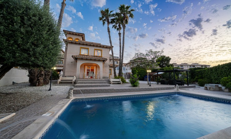 Villa - Sale - Playa Flamenca - Playa Flamenca