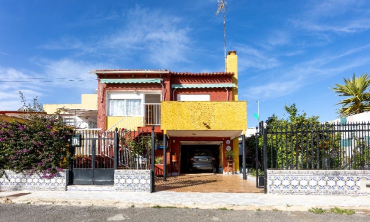 Villa - Sale - Punta Prima - Punta Prima