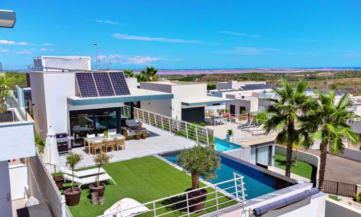 Villa - Sale - San Miguel de Salinas - San Miguel de Salinas