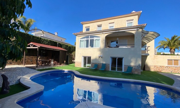 Villa - Wederverkoop - Benidorm - Levante