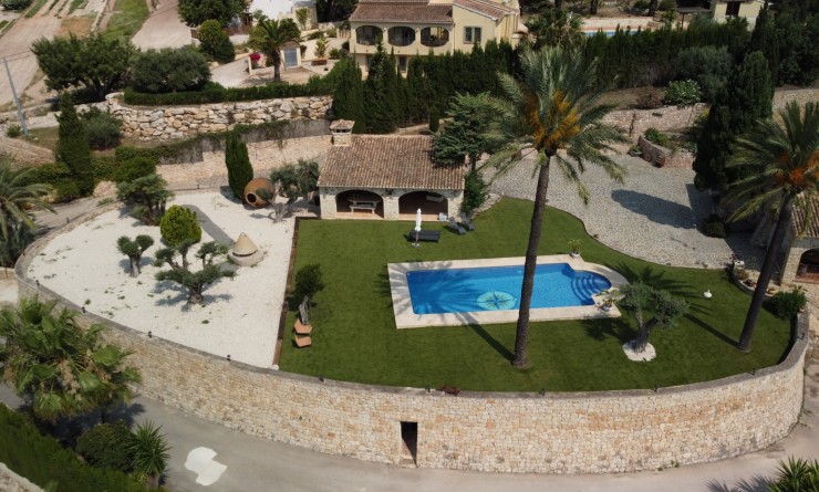 Villa - Wederverkoop - Benissa - Benissa