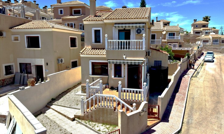 Villa - Wederverkoop - Blue Lagoon - Costa Blanca