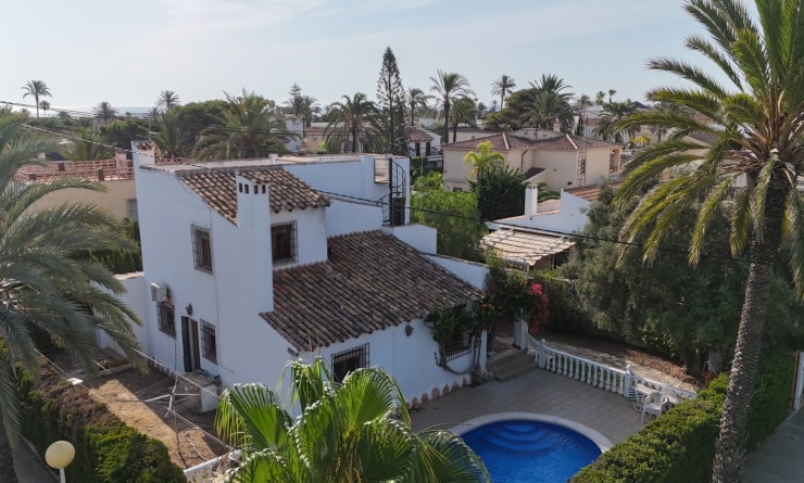 Villa - Wederverkoop - Cabo Roig - Cabo Roig