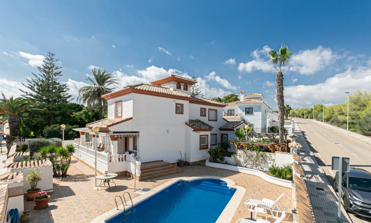Villa - Wederverkoop - Campoamor - Campoamor Golf