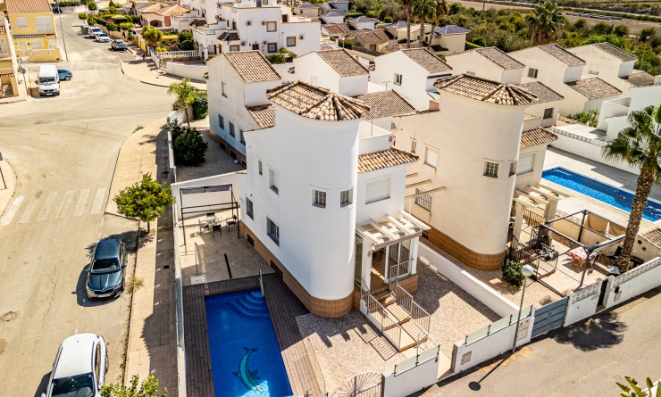 Villa - Wederverkoop - La Marina - La Marina