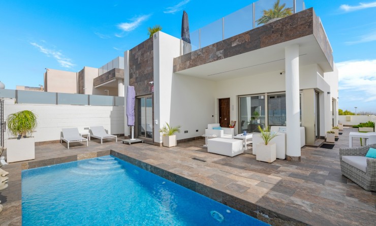 Villa - Wederverkoop - Orihuela Costa - Villamartín