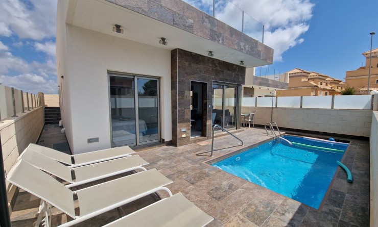 Villa - Wederverkoop - Orihuela Costa - 