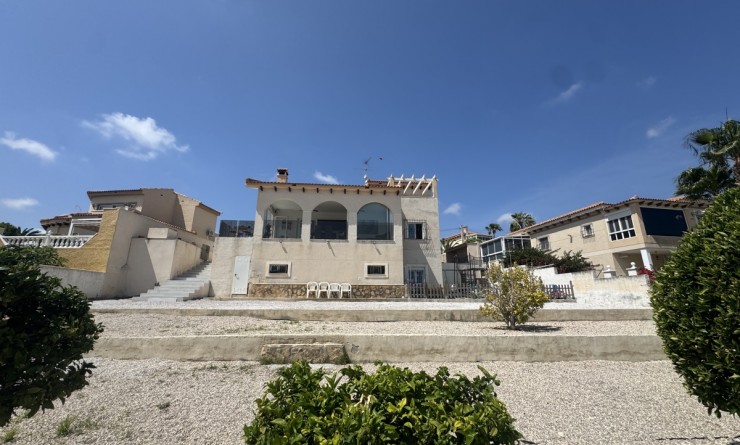 Villa - Wederverkoop - San Miguel de Salinas - 