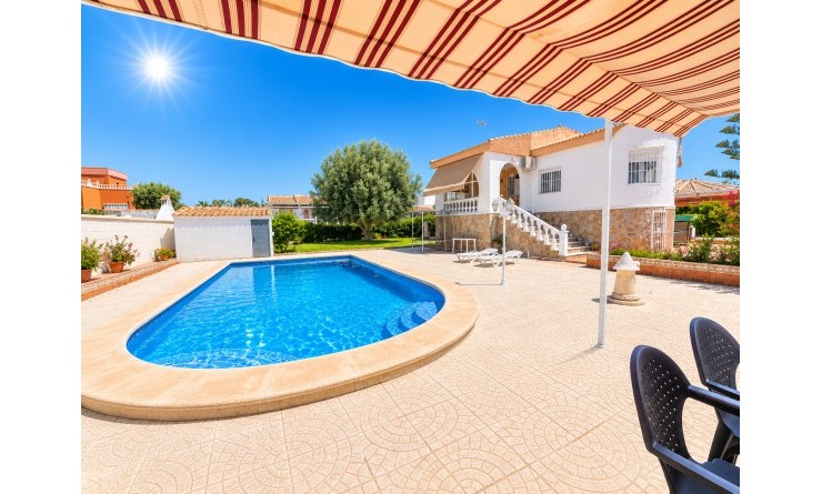 Villa - Wederverkoop - Torrevieja - La siesta