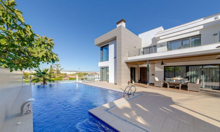 Villa - Wederverkoop - Torrevieja - Los balcones