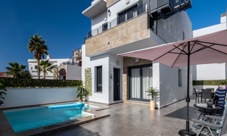 Villa - Wederverkoop - Torrevieja - torrevieja