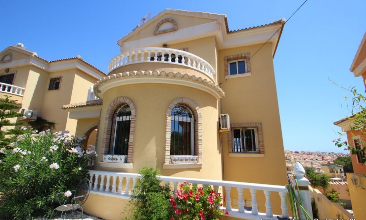Villa - Wederverkoop - Villamartin - Villacosta