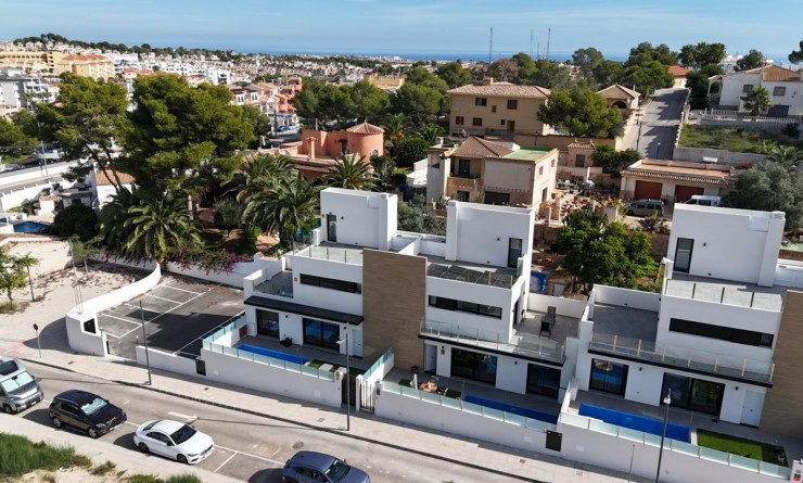 Villa - Wederverkoop - Villamartín - Villamartín