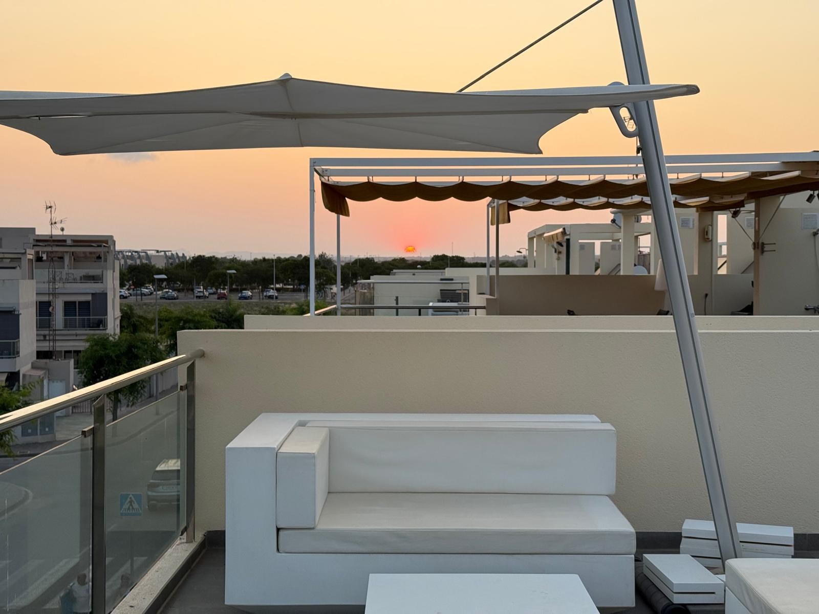 Bungalow · Herverkoop - Pilar de la Horadada · Mil Palmeras · Alicante · Spanje Bungalow · Herverkoop - Pilar de la Horadada · Mil Palmeras · Alicante · Spanje