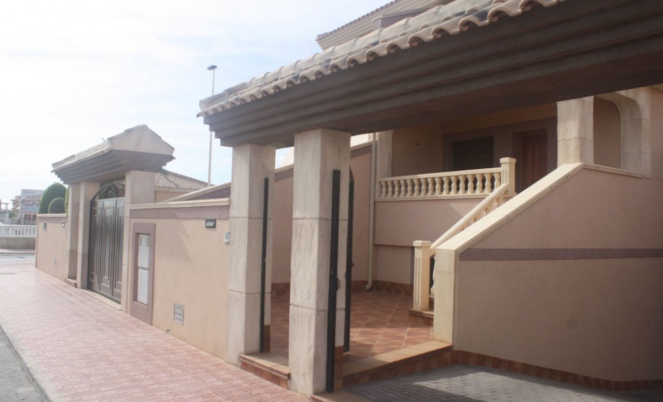Nieuwbouw woningen - Town House - Torrevieja - Los altos