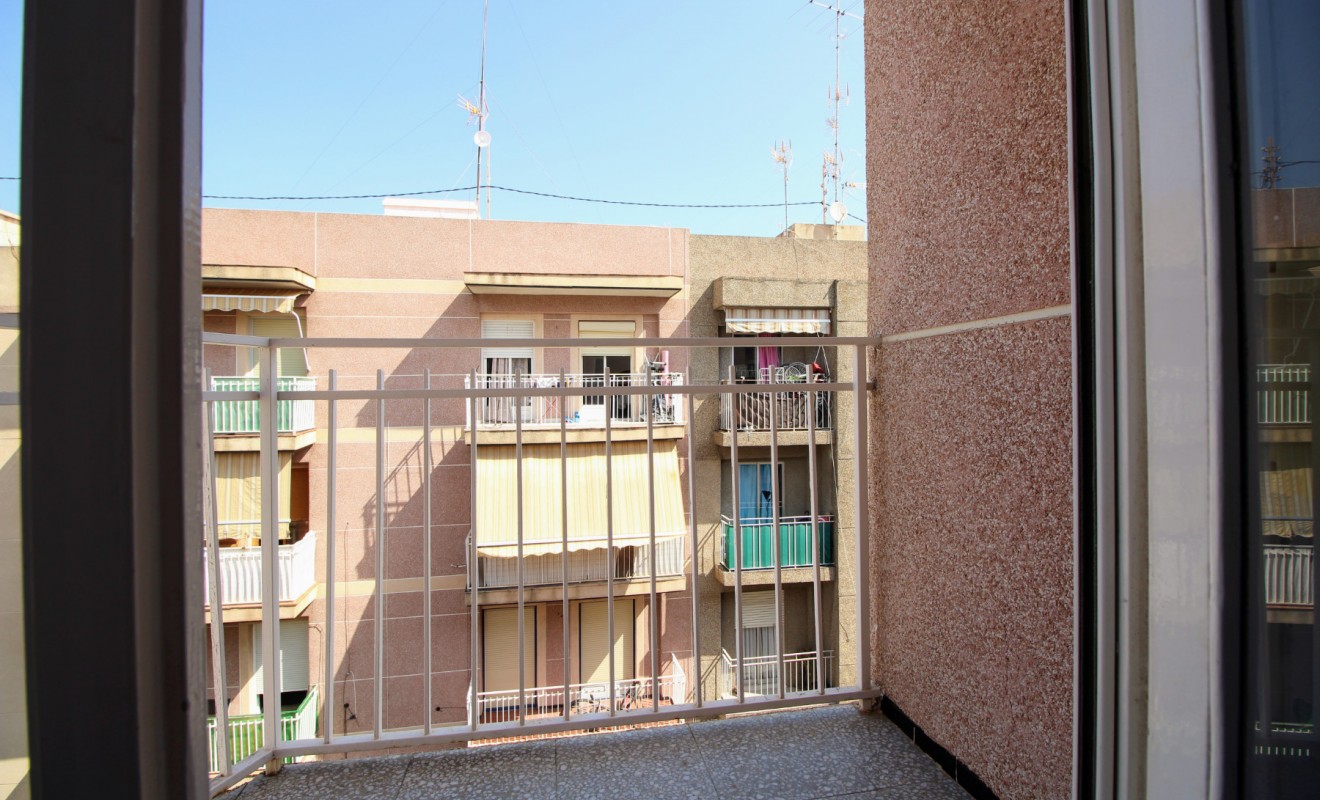 Revente - Apartment - Top Floor Apartment - Elche - Center