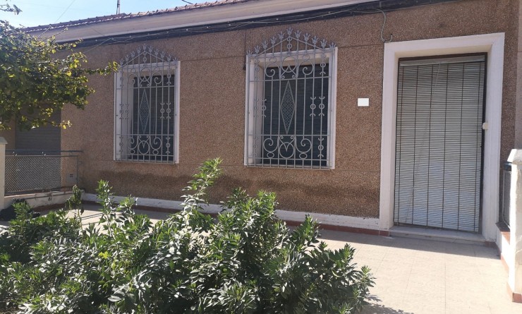 Revente - Townhouse / Semi-detached - Los Montesinos