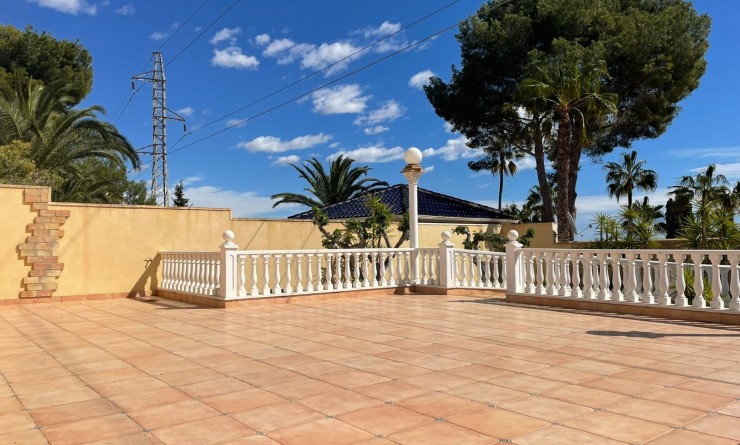 Wederverkoop - Villa - Orihuela Costa - Villamartín