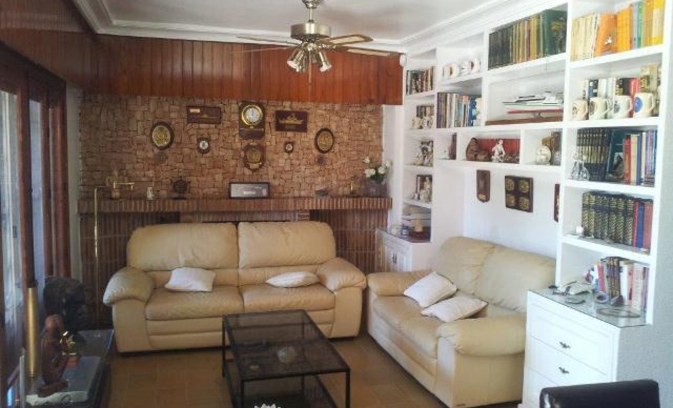 Sale - Villa - Campoamor