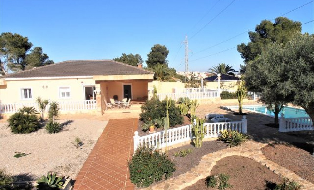 Wederverkoop - Villa - Orihuela Costa