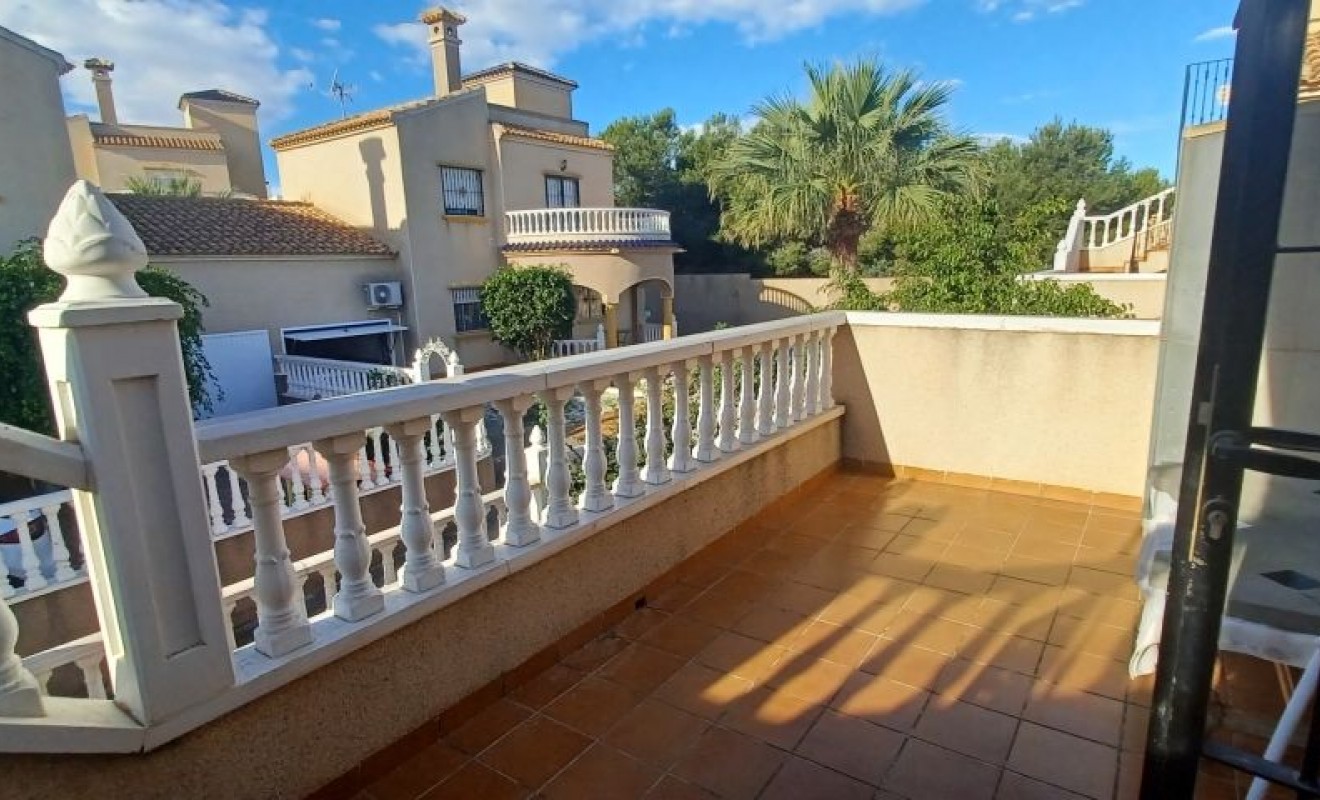 Sale - Villa - Orihuela Costa