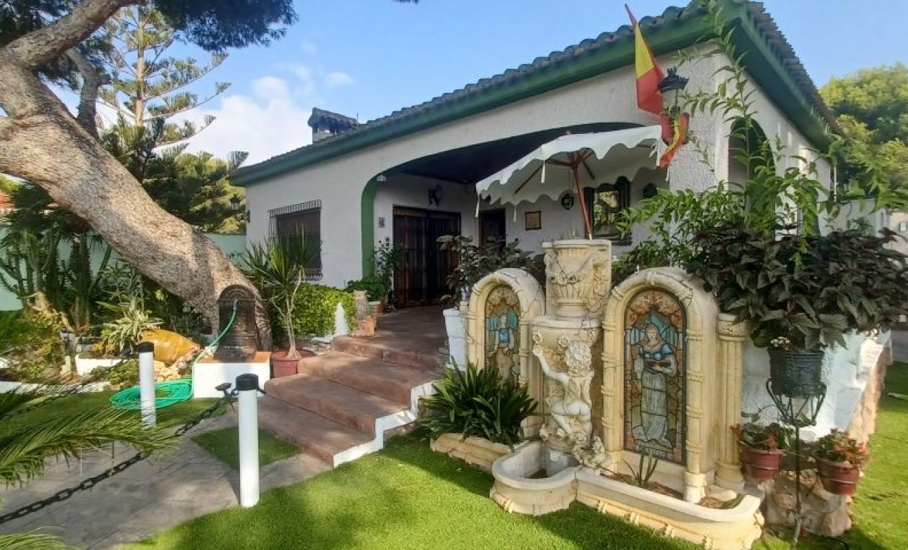 Wederverkoop - Villa - Orihuela Costa