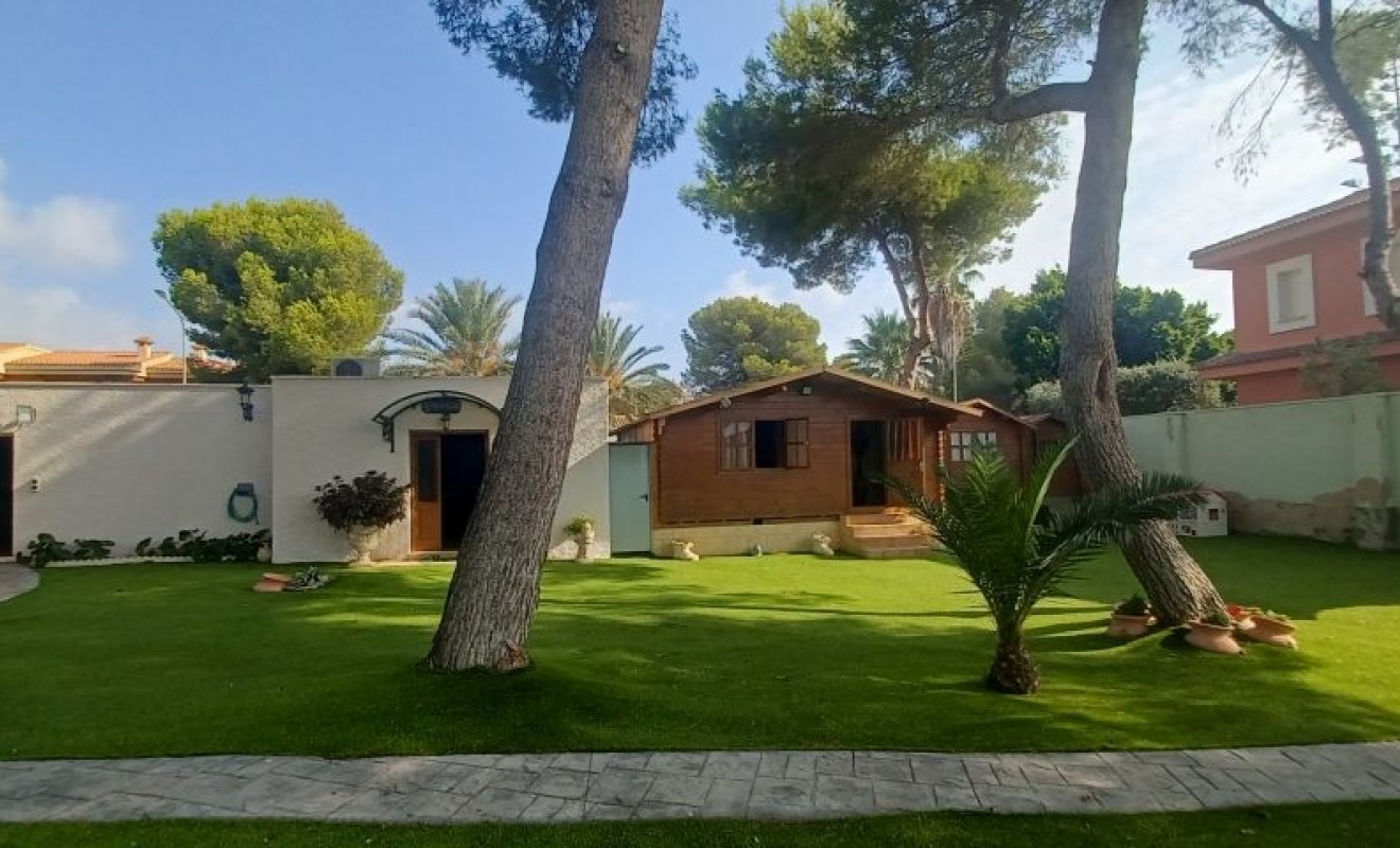 Wederverkoop - Villa - Orihuela Costa