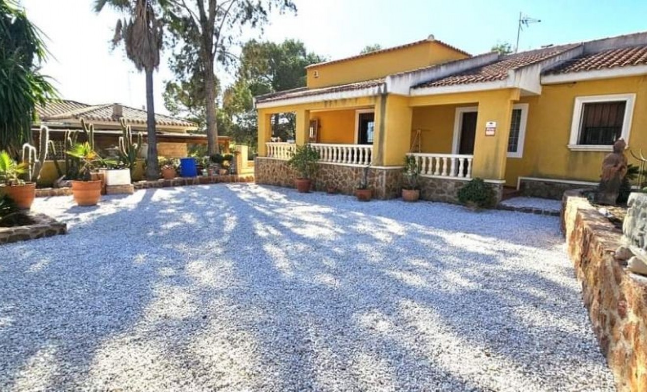 Sale - Villa - Pinar de Campoverde