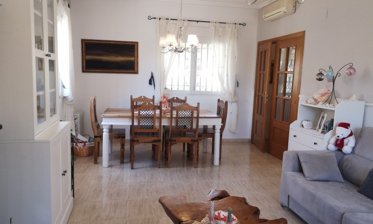 Sale - Villa - Los Montesinos - Los Montesinos - Urb. La Herrada