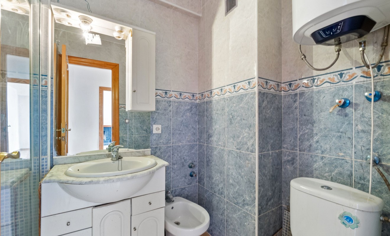 Revente - Appartement - Punta Prima