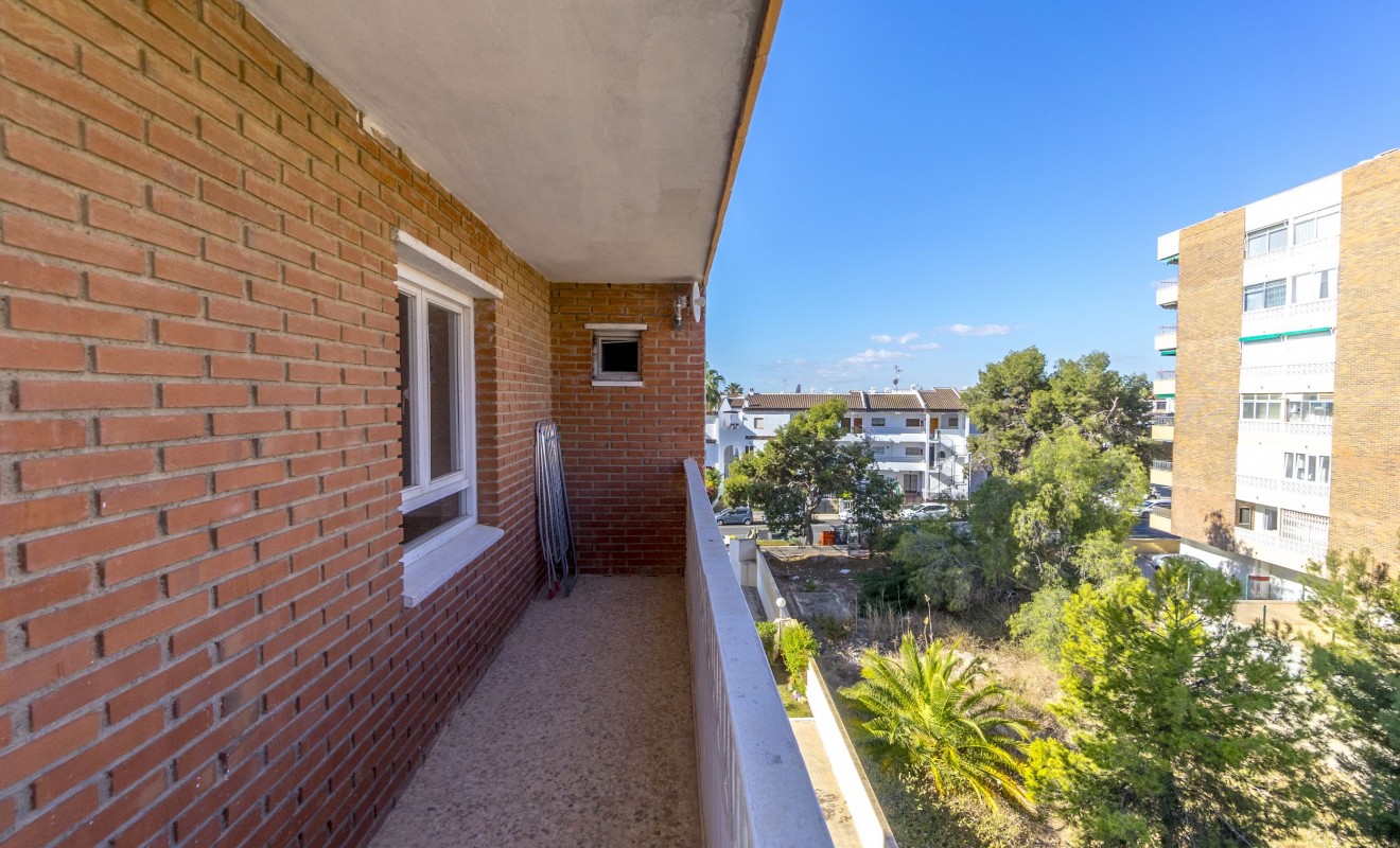 Revente - Appartement - Punta Prima