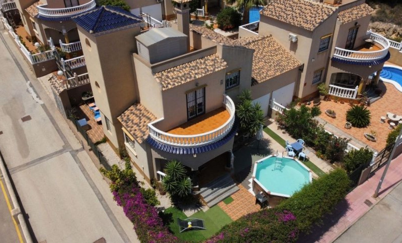 Wederverkoop - Villa - Orihuela Costa